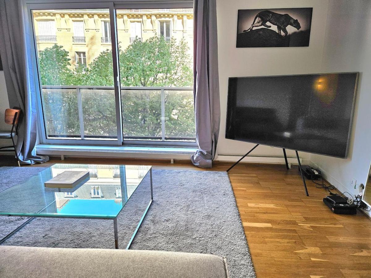 2 Bedrooms Tour Eiffel Trocadero 16