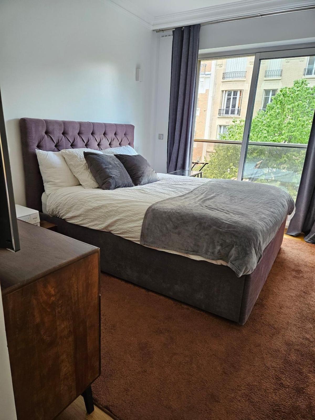 2 Bedrooms Tour Eiffel Trocadero 16